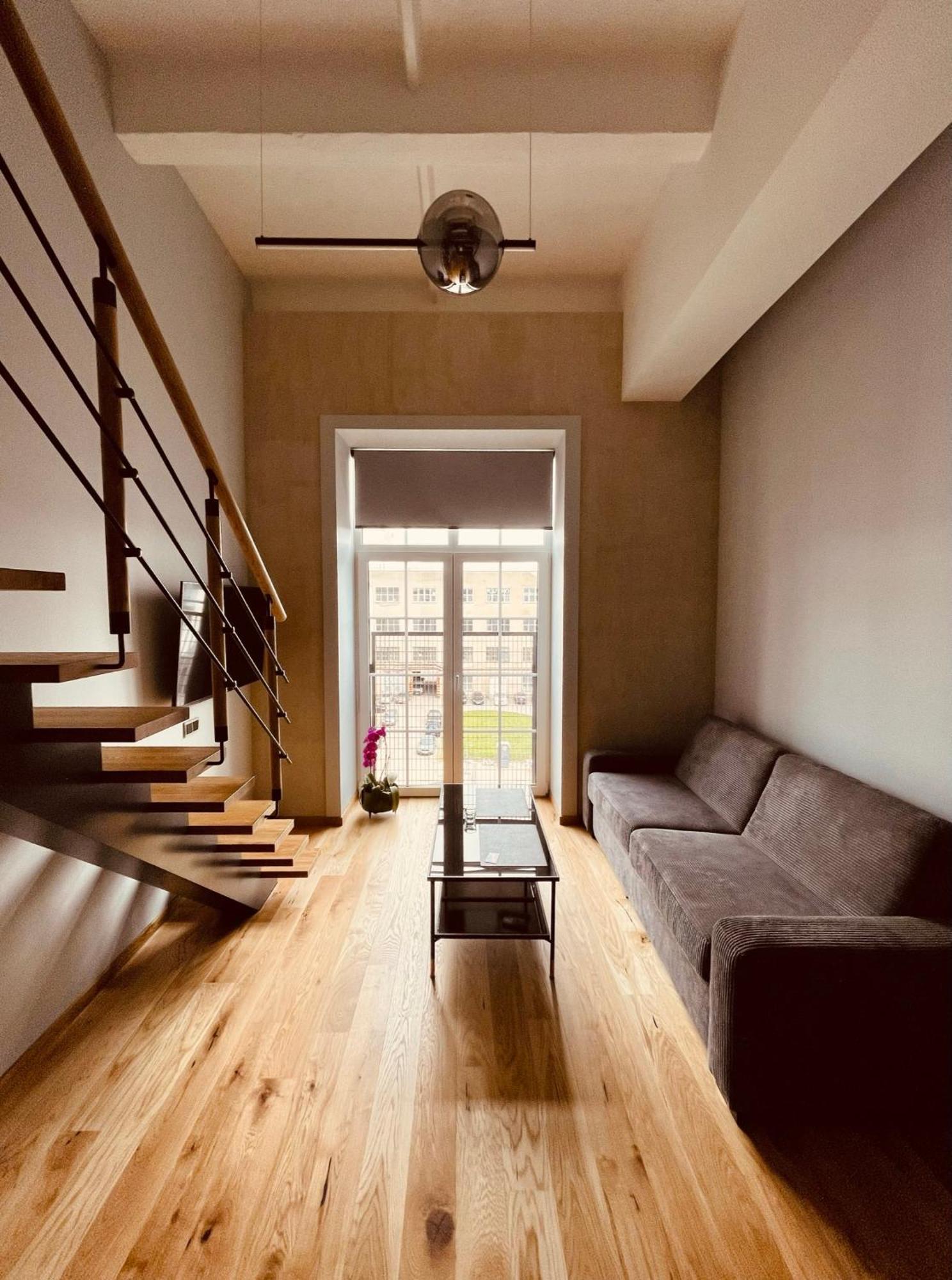 Center Stay Kaunas - Peledyne - Owl'S Nest Apartments Εξωτερικό φωτογραφία